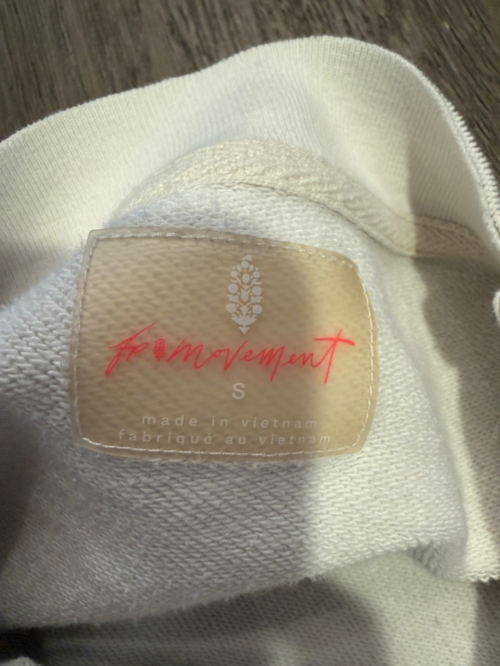 Free People Movement Tie-Dye Crewneck Sweatshirt White and Gray/Blue size small - Picture 5 of 6